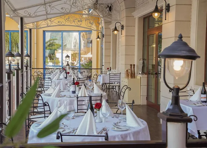 Grifid Arabella 4* Zlate písky